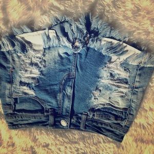 American Eagle Hi-rise shortie size 2